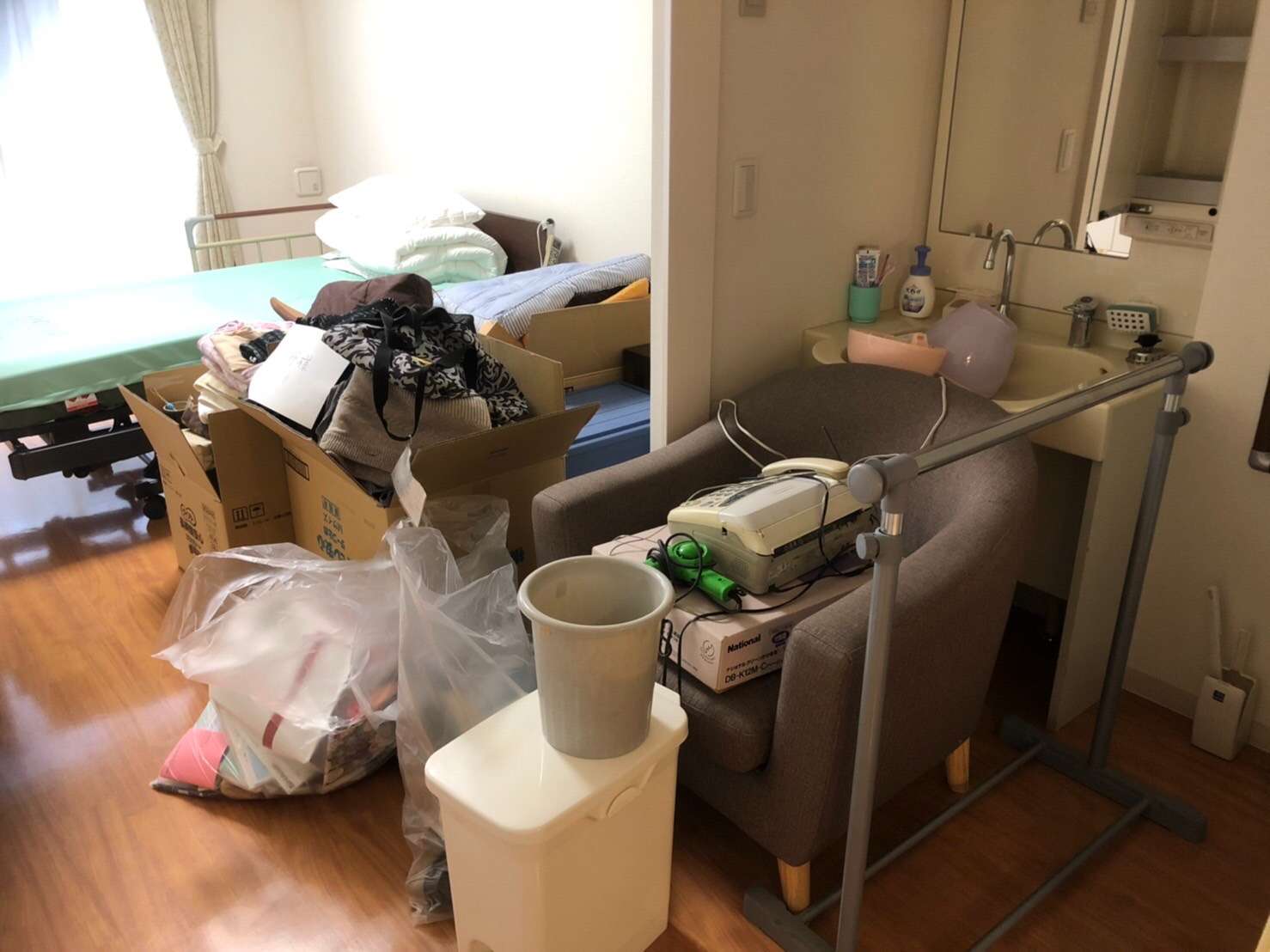 藤沢市にて遺品整理、不用品回収